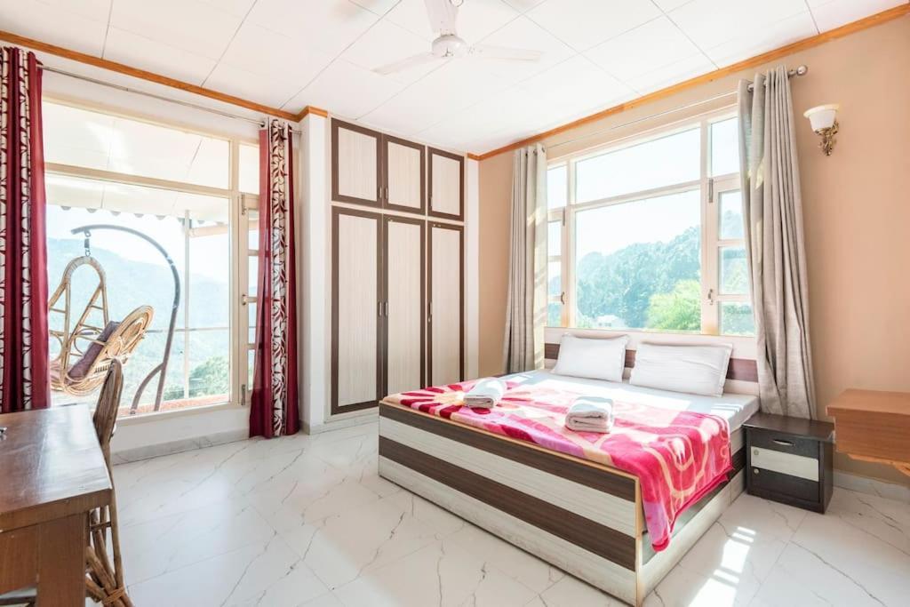 Kasauli Edge Apt With Balcony Εξωτερικό φωτογραφία