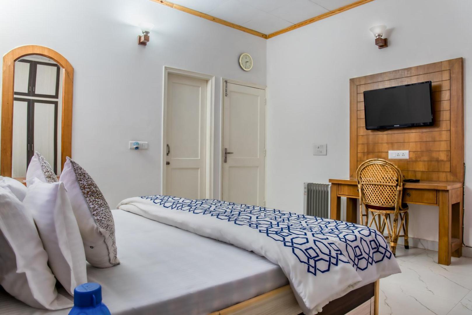 Kasauli Edge Apt With Balcony Εξωτερικό φωτογραφία